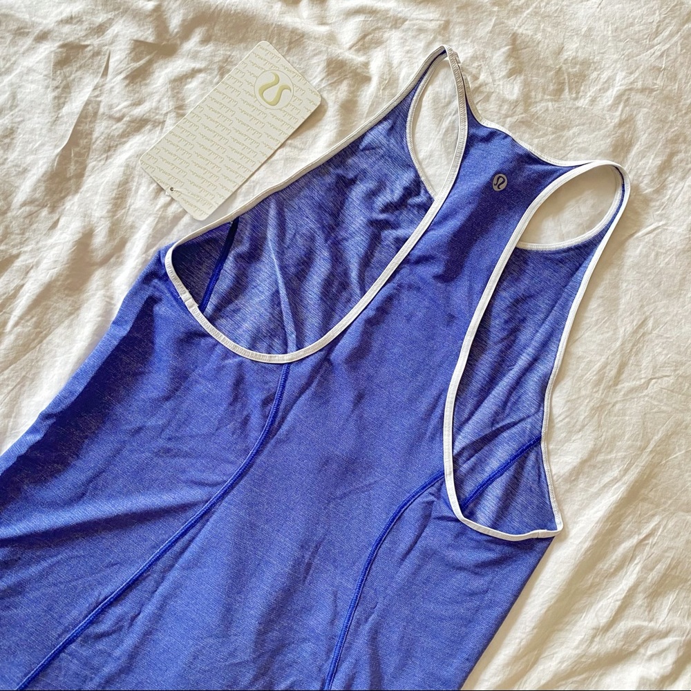 NWT Blue lululemon tank size 4 - Picture 2 of 3